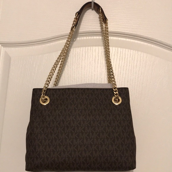 COPY - Authentic Michael Kors - Picture 2 of 8